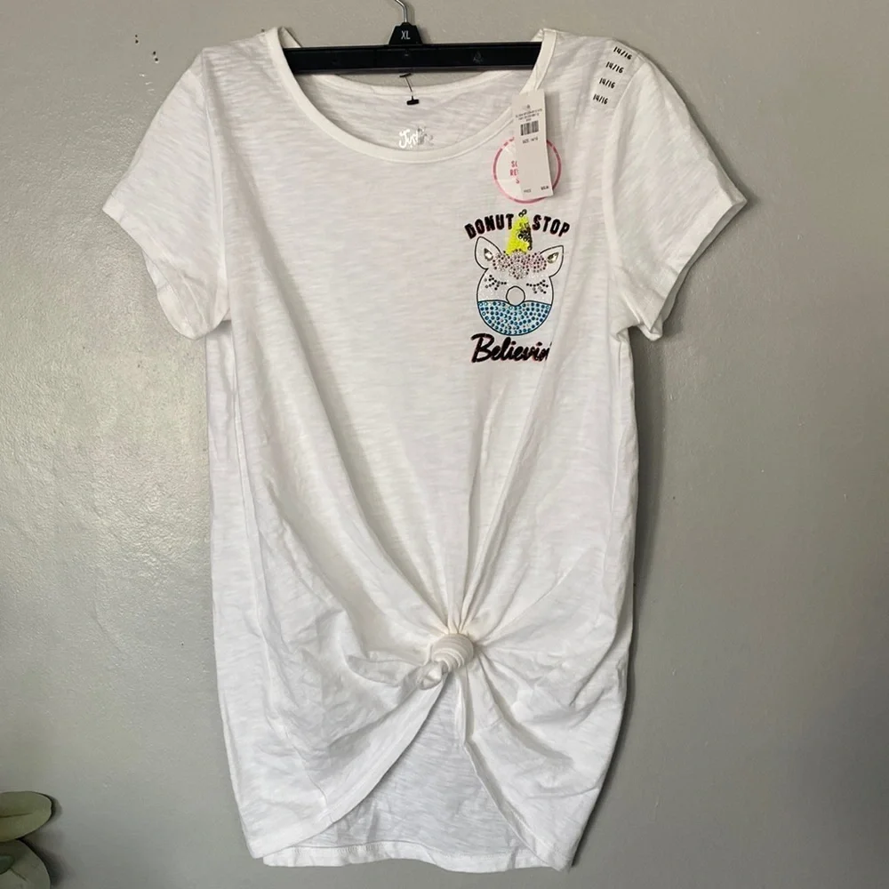 Girls 14/16 Justice t-shirt. NWT